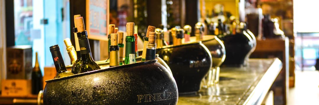 bar-918541
